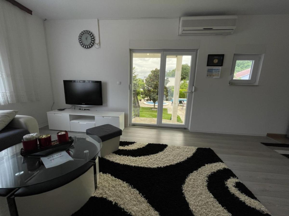 Sunny Apartment With Swimming Pool Stolac Eksteriør bilde