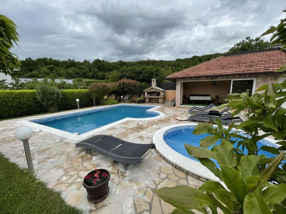Sunny Apartment With Swimming Pool Stolac Eksteriør bilde
